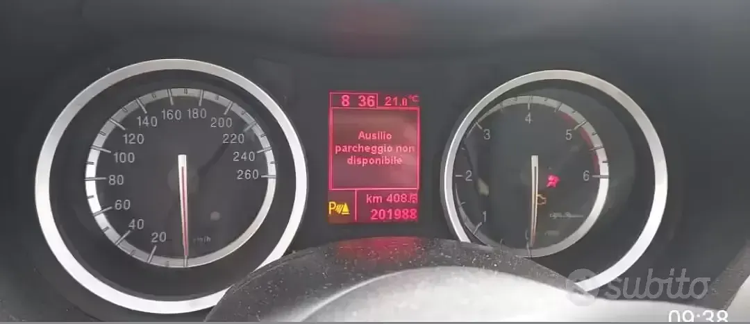 Second-hand Alfa Romeo 159 120 CP (88 kW) 2006 Roșu Break