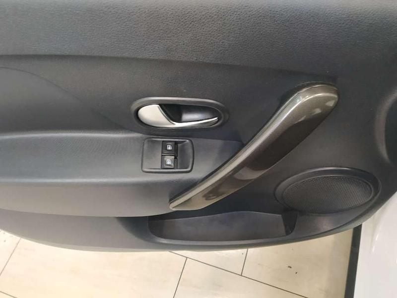 Usata Dacia Sandero Stepway 90 CV (66 kW) 2017 Bianco Utilitaria