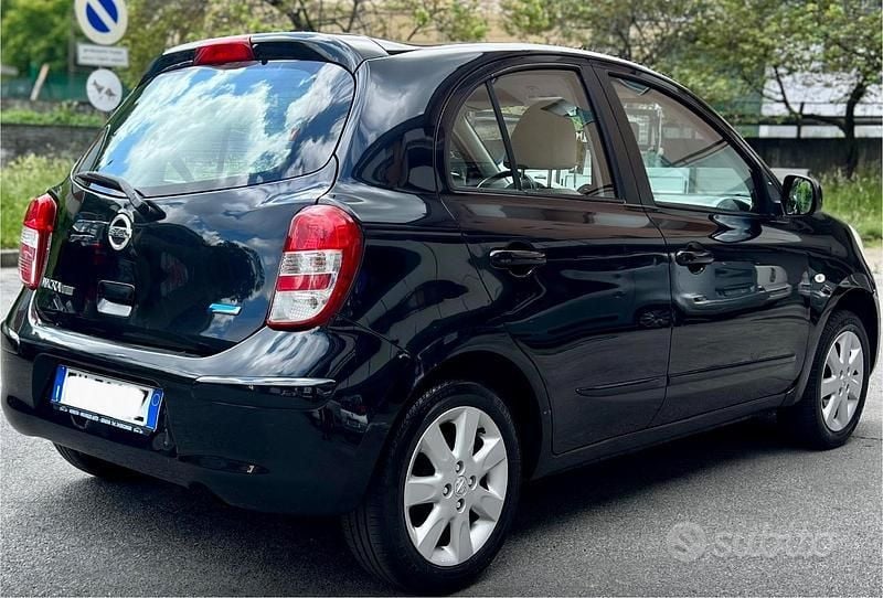 Usata Nissan Micra 80 CV (58 kW) 2012 Nero Utilitaria