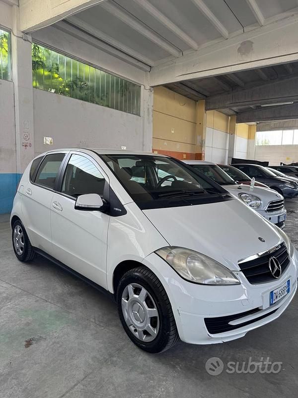 Usata Mercedes A150 Avantgarde 95 CV (69 kW) 2009 Bianco Berlina