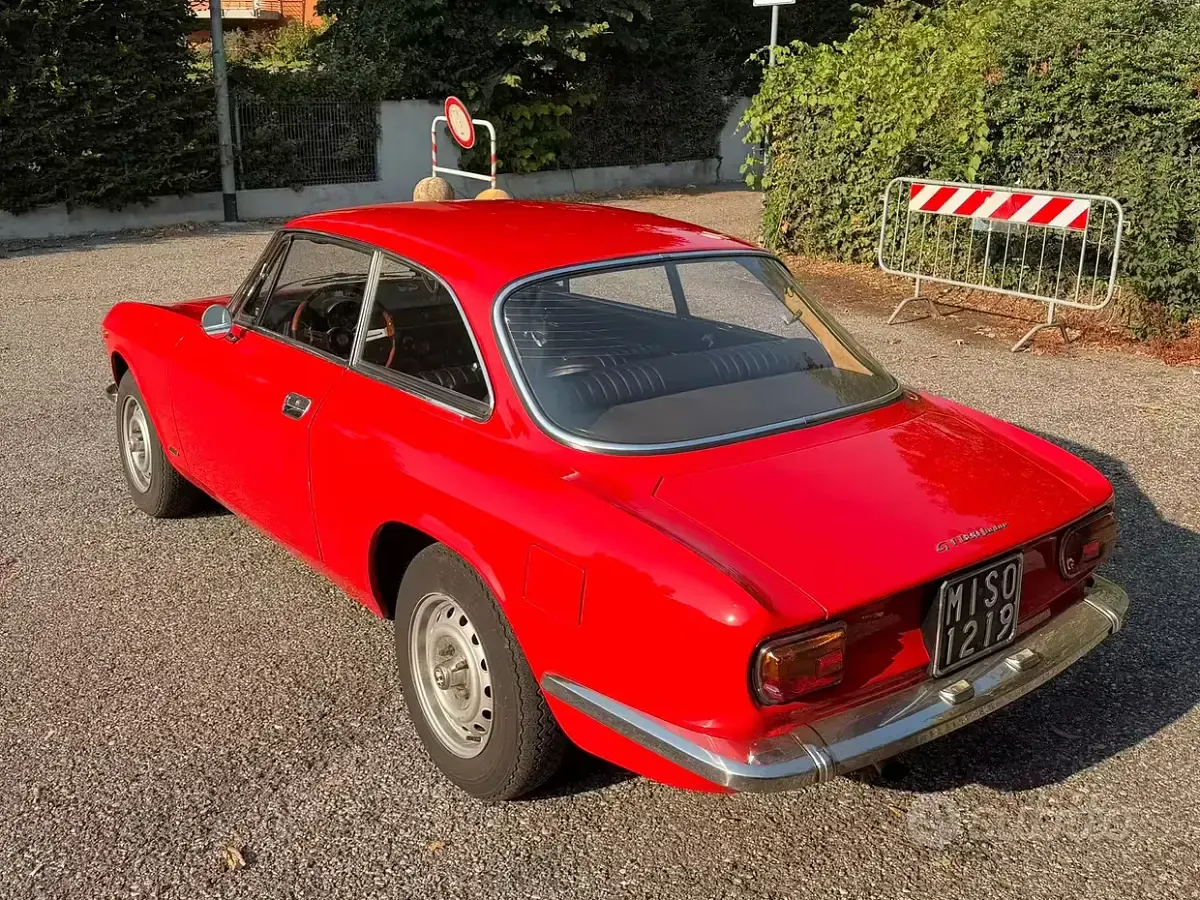 Usata Alfa Romeo GT Junior 1970 Rosso Coupé