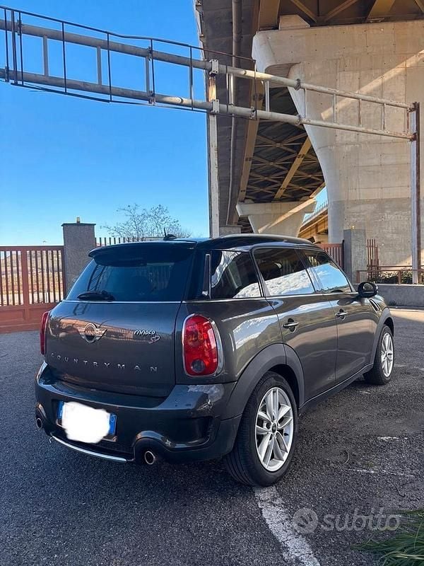 Usata Mini Countryman 143 CV (105 kW) 2015 Grigio SUV