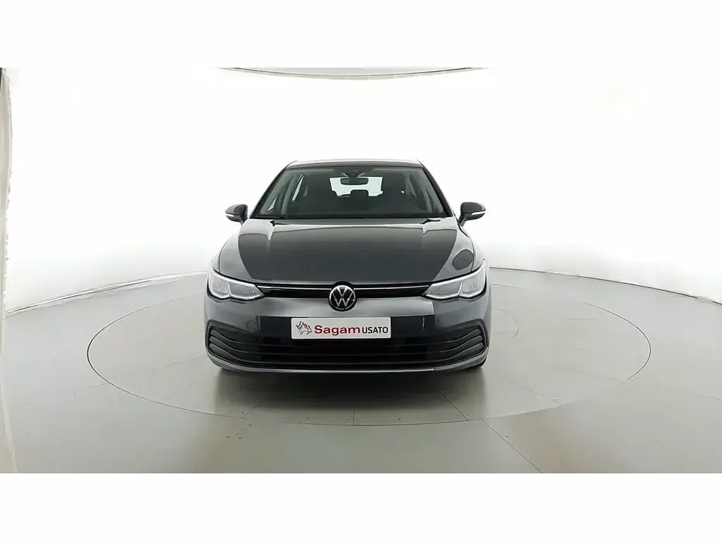 Usata VW Golf VIII Life 110 CV (80 kW) 2022 Grigio delfino