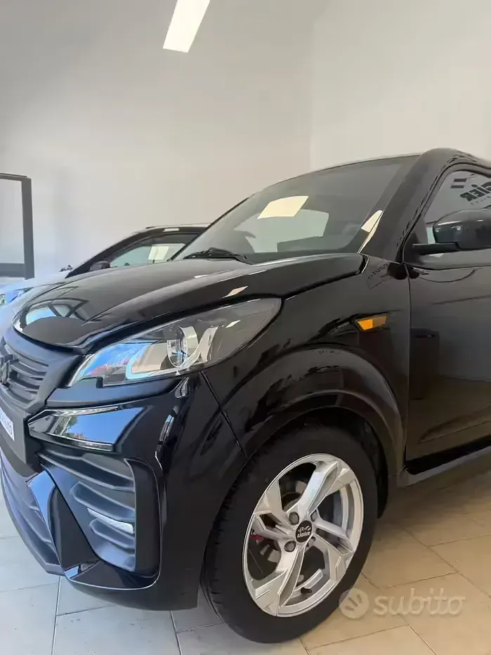 Usata Ligier JS50 2024 Nero Utilitaria