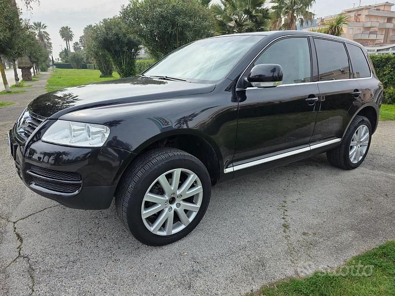 Usata VW Touareg R 174 CV (127 kW) 2005 Nero SUV