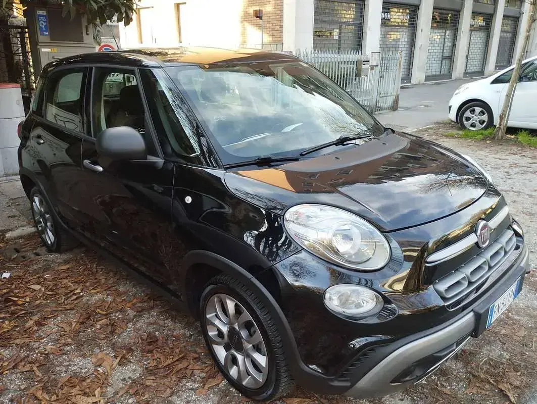 Usata Fiat 500L Cross 95 CV (69 kW) 2018 Nero Monovolume