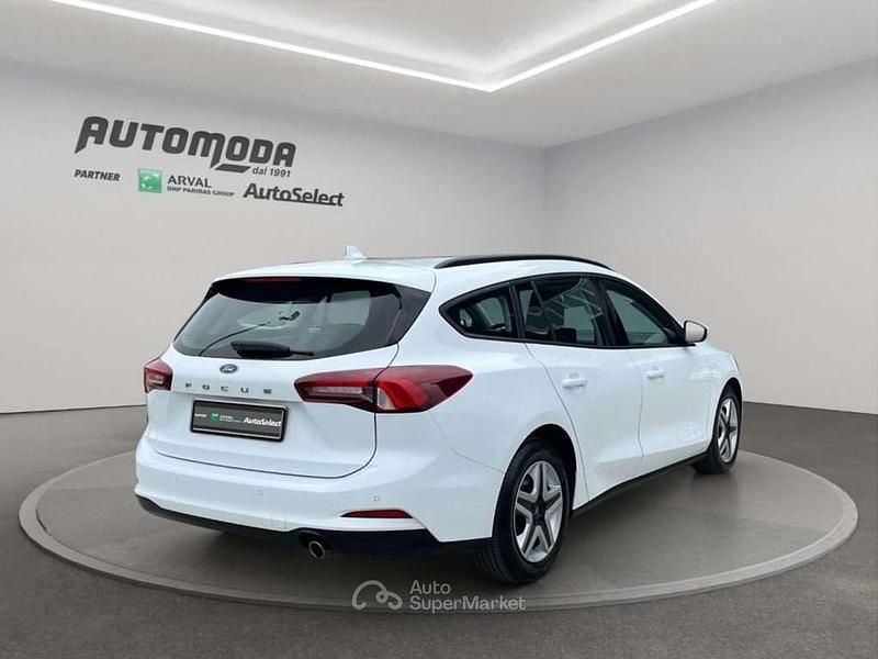 Usata Ford Focus 120 CV (88 kW) 2022 Bianco Station wagon