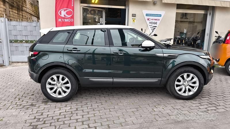 Usata Land Rover Range Rover evoque Dynamic 150 CV (110 kW) 2014 Verde SUV