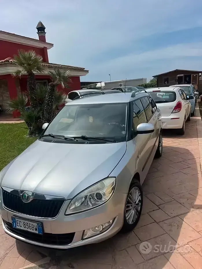 Usata Skoda Fabia Style 90 CV (66 kW) 2010 Grigio Station wagon