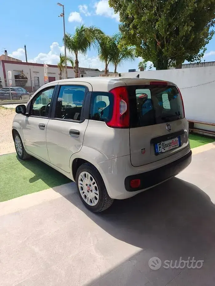 Usata Fiat Panda Pop 69 CV (50 kW) 2016 Beige Utilitaria