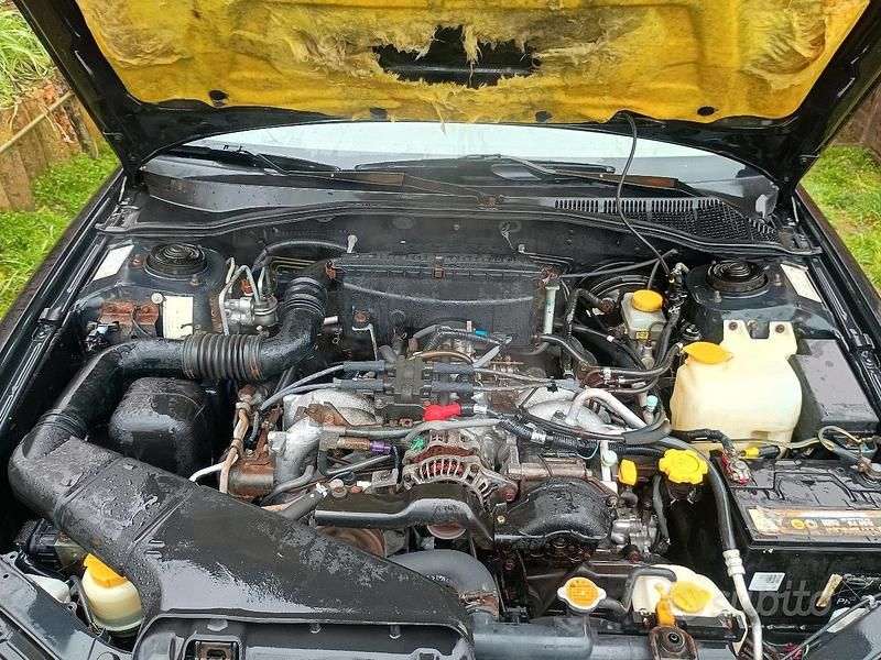 Usata Subaru Legacy 156 CV (114 kW) 2001 Nero Berlina