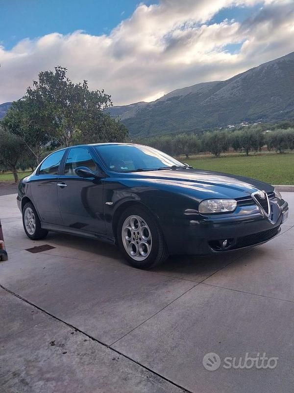 Usata Alfa Romeo 156 140 CV (102 kW) 2003 Blu Berlina