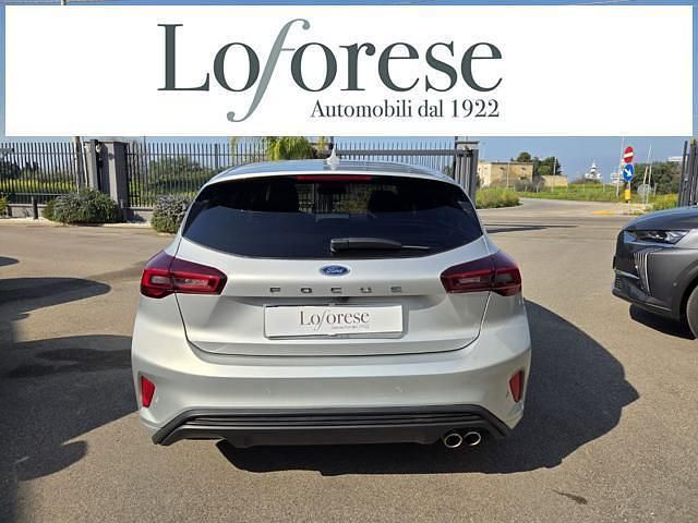 Usata Ford Focus ST-Line 116 CV (85 kW) 2025 Argento metallizzato Berlina