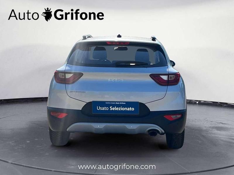 Usata Kia Stonic Urban 84 CV (61 kW) 2022 Grigio SUV
