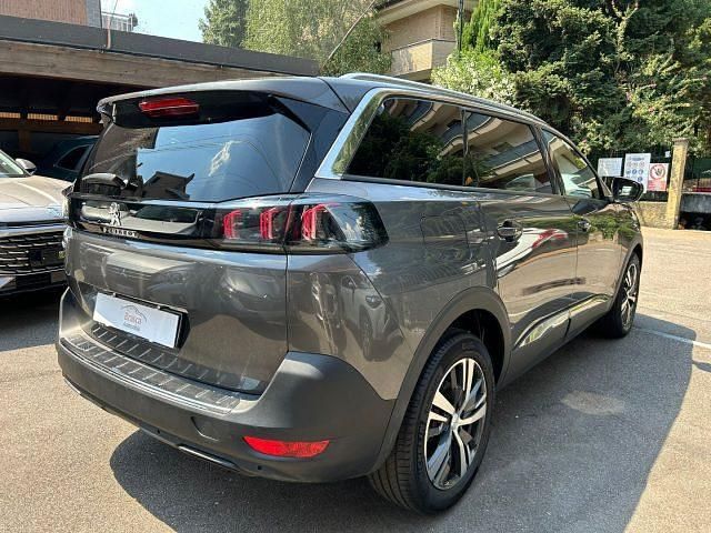 Usata Peugeot 5008 Allure 131 CV (96 kW) 2024 Grigio Monovolume