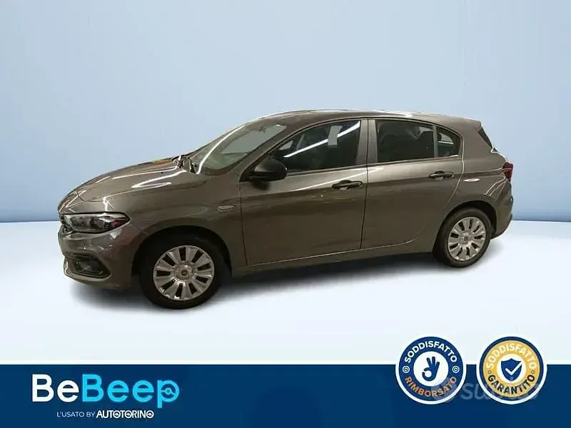 Usata Fiat Tipo 100 CV (73 kW) 2021 Grigio metallizzato Berlina