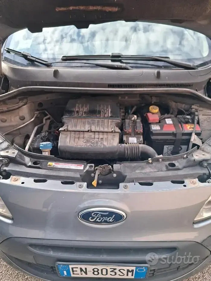 Usata Ford Ka Titanium 69 CV (50 kW) 2013 Grigio Utilitaria