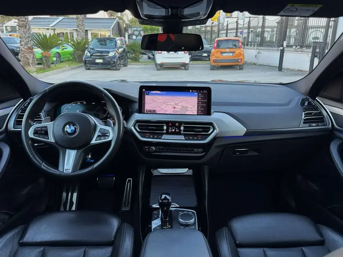 Usata BMW X4 M Sport 190 CV (139 kW) 2021 Black sapphire met SUV