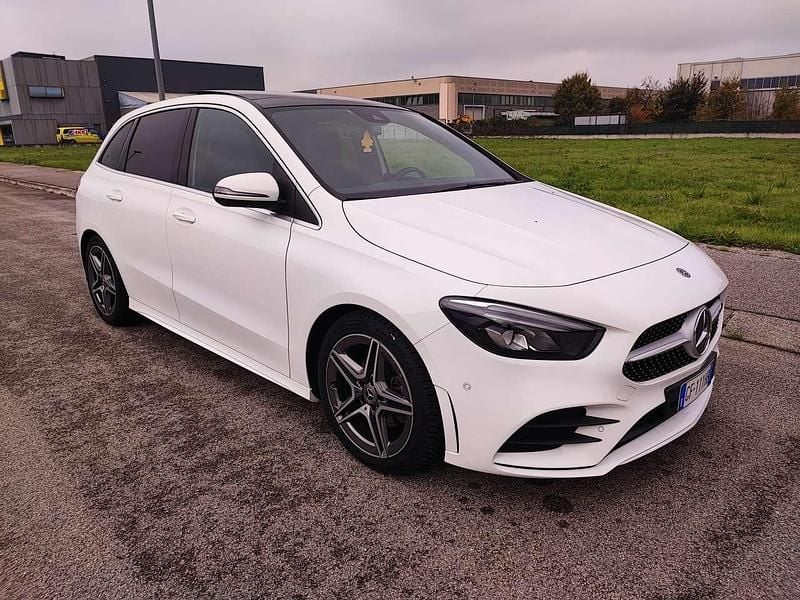 Usata Mercedes B200 AMG 163 CV (119 kW) 2019 Other Monovolume