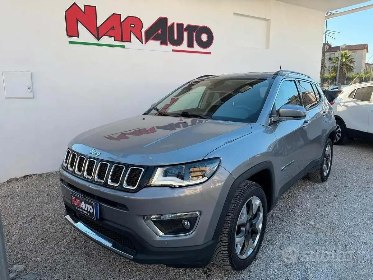 Usata Jeep Compass Limited 140 CV (102 kW) 2020 Grigio SUV
