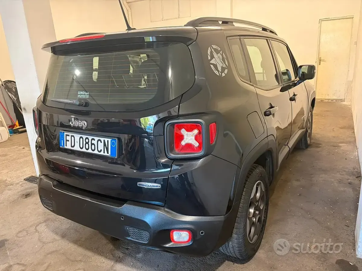 Usata Jeep Renegade 120 CV (88 kW) 2016 Nero SUV
