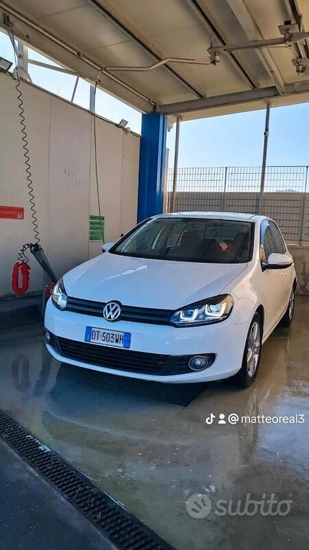 Usata VW Golf VI 110 CV (80 kW) 2009 Bianco Utilitaria