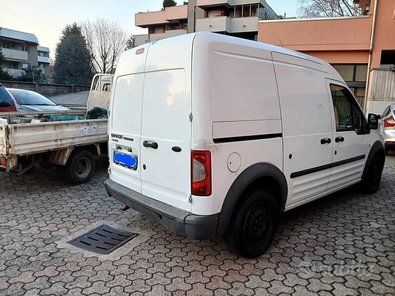 Usata Ford Transit 90 CV (66 kW) 2010 Bianco Monovolume