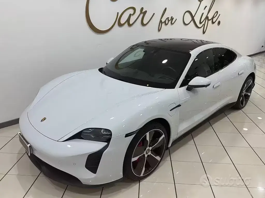 Usata Porsche Taycan Performance Package 139 kW (190 CV) 2020 Bianco Berlina