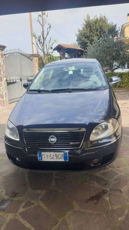 Usata 2007 Fiat Croma Classica Tre volumi | 2300 € (Cara) - Immagine 1/4