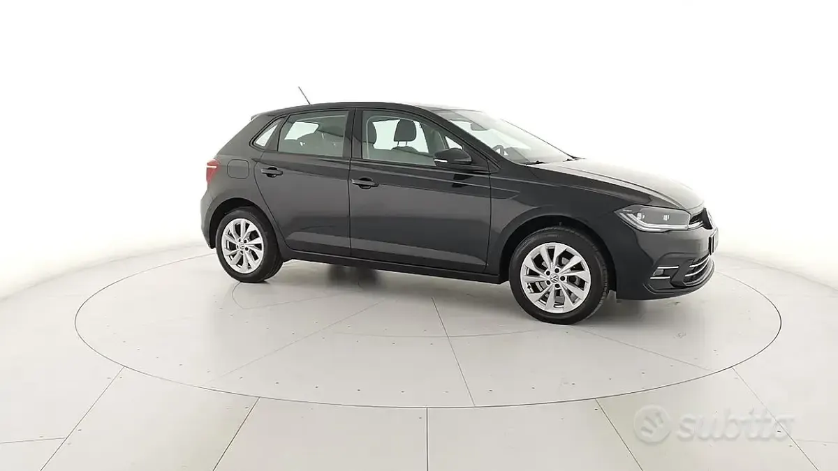 Usata VW Polo Style 95 CV (69 kW) 2024 Nero Utilitaria