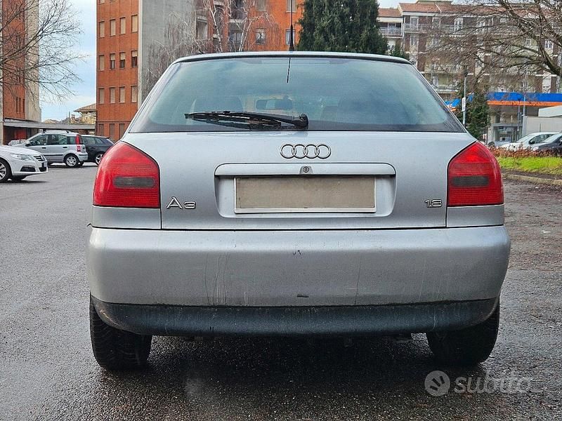 Usata Audi A3 1999 Grigio Berlina