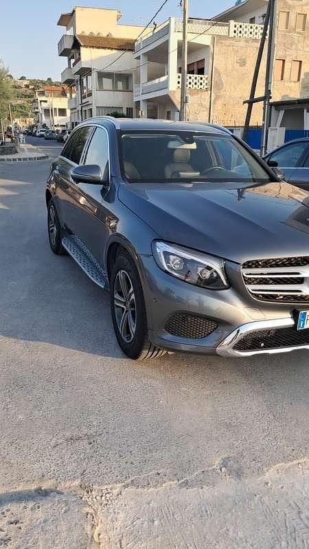Usata Mercedes GLC250 Premium 204 CV (150 kW) 2017 Argento SUV