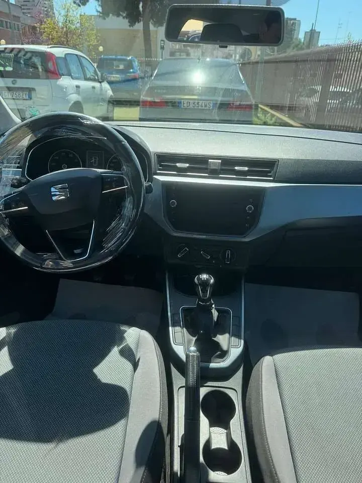 Usata Seat Arona Style 95 CV (69 kW) 2019 Grigio SUV