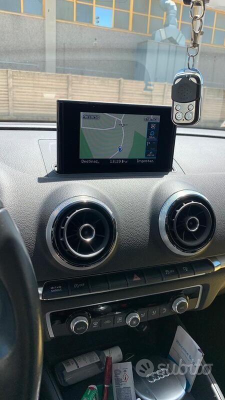 Usata Audi A3 Ambition 105 CV (77 kW) 2014 Bianco Berlina