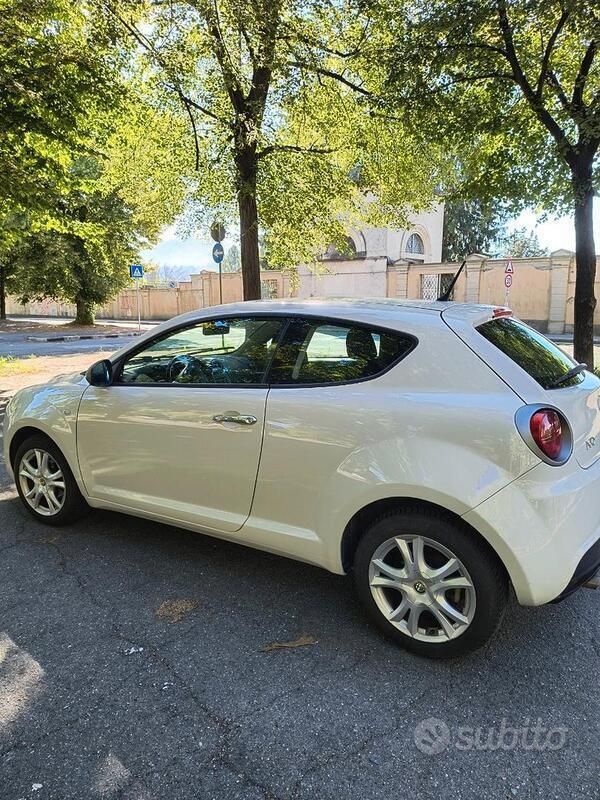 Usata Alfa Romeo MiTo 105 CV (77 kW) 2012 Utilitaria