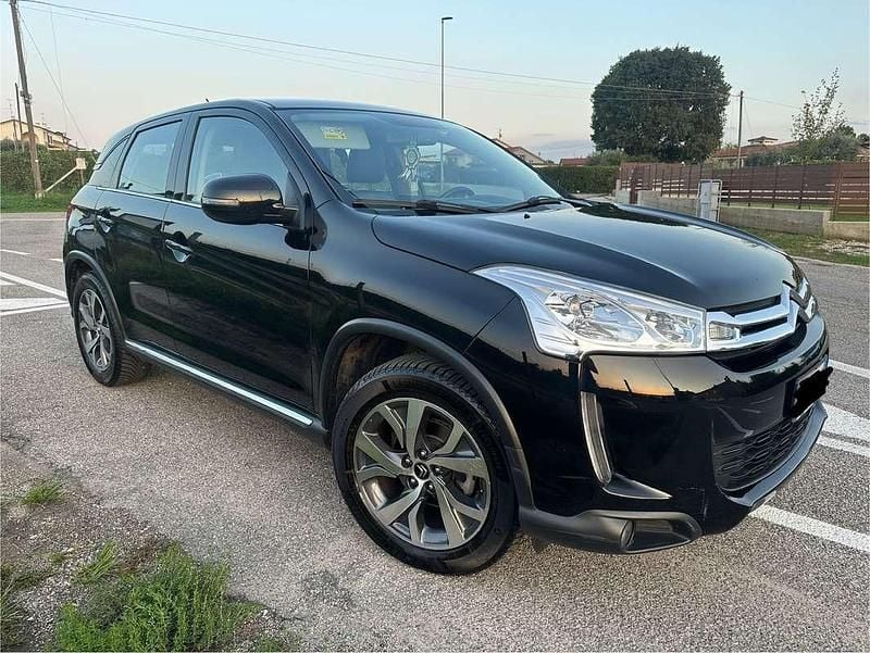 Usata Citroën C4 Aircross Seduction 114 CV (83 kW) 2015 Nero SUV