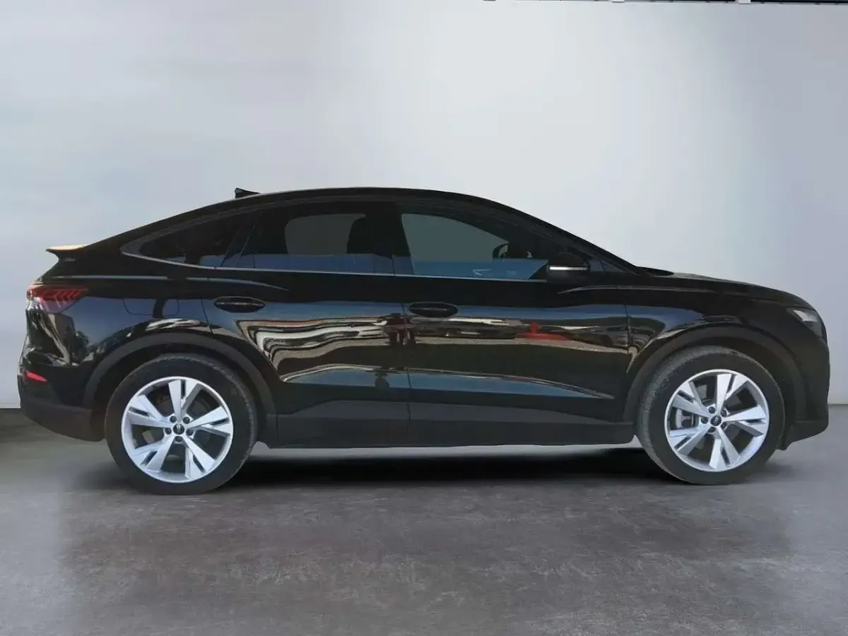 Usata Audi Q4 e-tron Advanced 150 kW (204 CV) 2023 Nero SUV