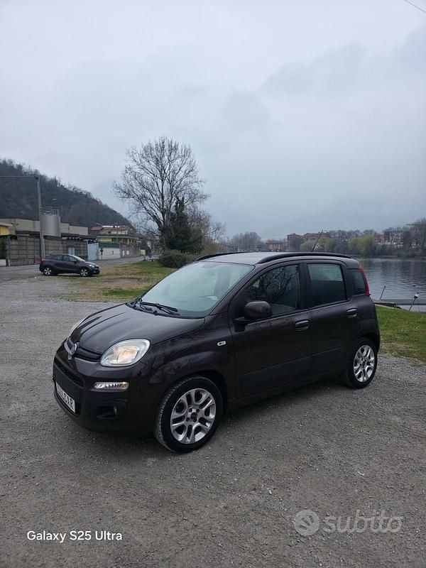 Usata Fiat Panda Lounge 69 CV (50 kW) 2013 Marrone Utilitaria