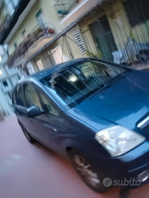 Usata Opel Meriva 75 CV (55 kW) 2007 Monovolume