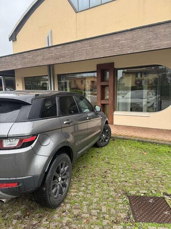Usata Land Rover Range Rover evoque HSE Dynamic 150 CV (110 kW) 2017 SUV