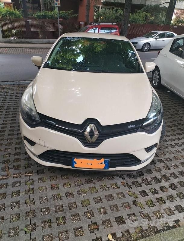 Usata Renault Clio IV 75 CV (55 kW) 2016 Utilitaria