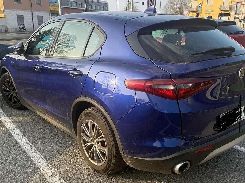 Usata Alfa Romeo Stelvio Super 160 CV (117 kW) 2020 Blu/azzurro SUV