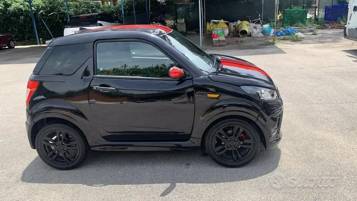 Usata Ligier JS50 2018 Nero Utilitaria