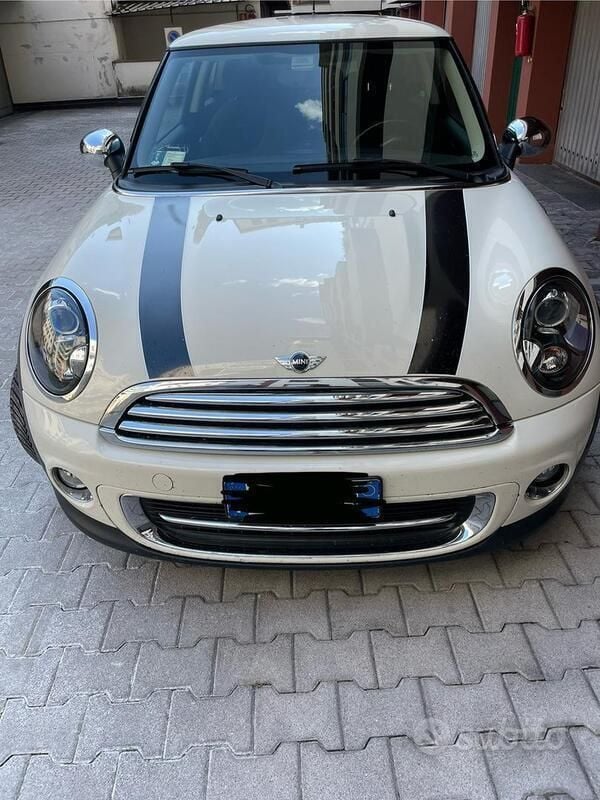 Usata Mini Cooper D 115 CV (84 kW) 2013 Bianco Utilitaria