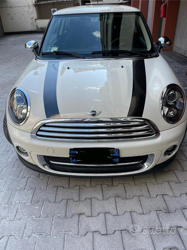 Bianco Usata 2013 Mini Cooper D Due volumi | 7500 € (Buon prezzo) - Immagine 1/4