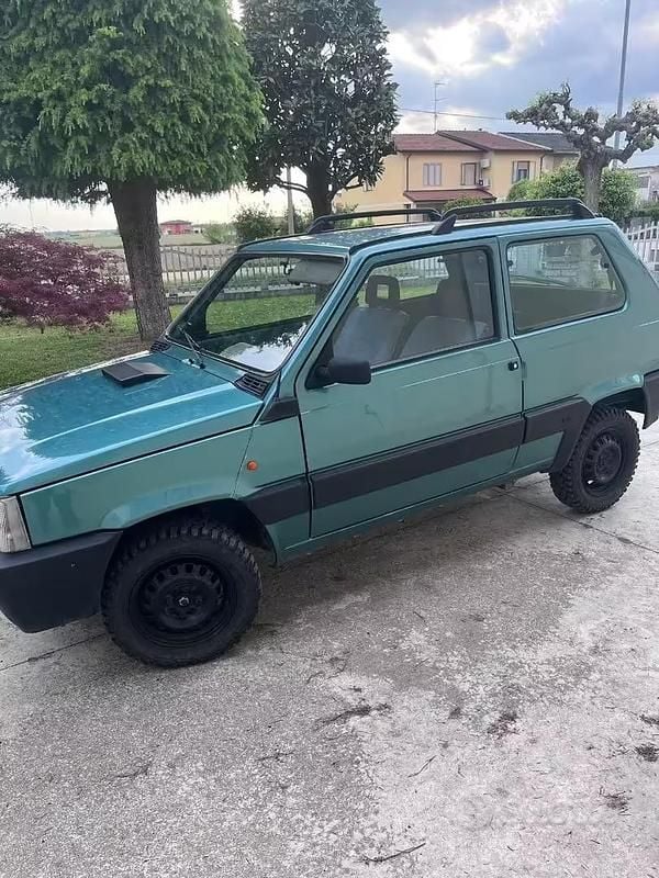 Usata Fiat Panda 54 CV (39 kW) 2001 Verde Berlina