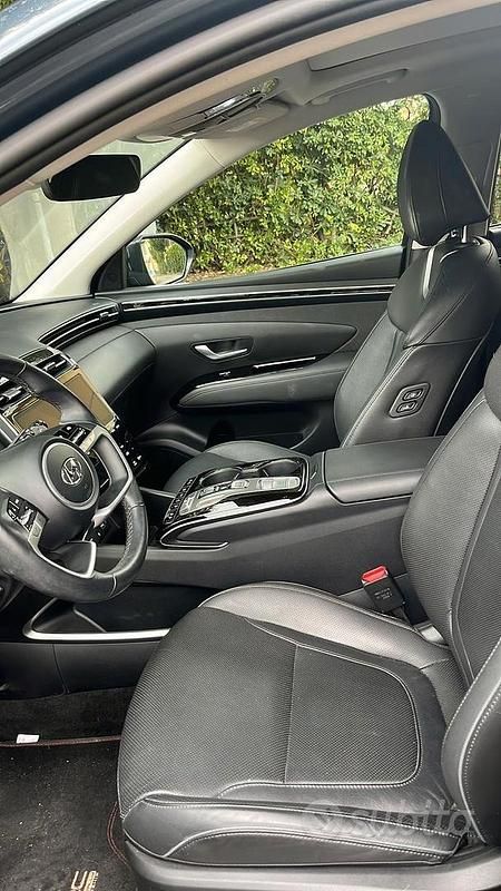 Usata 2023 Hyundai Tucson SUV | 31.000 € (Cara) - Immagine 1/4