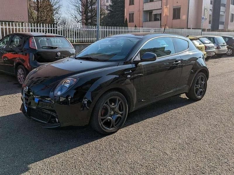 Usata Alfa Romeo MiTo Quadrifoglio Verde 120 CV (88 kW) 2015 Nero Utilitaria