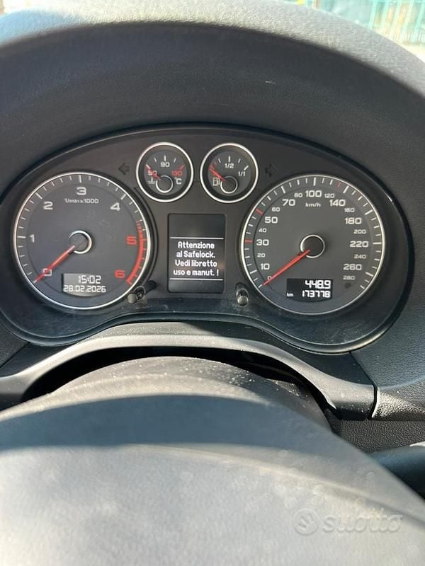 Usata Audi A3 Attraction 170 CV (125 kW) 2011 Grigio Utilitaria