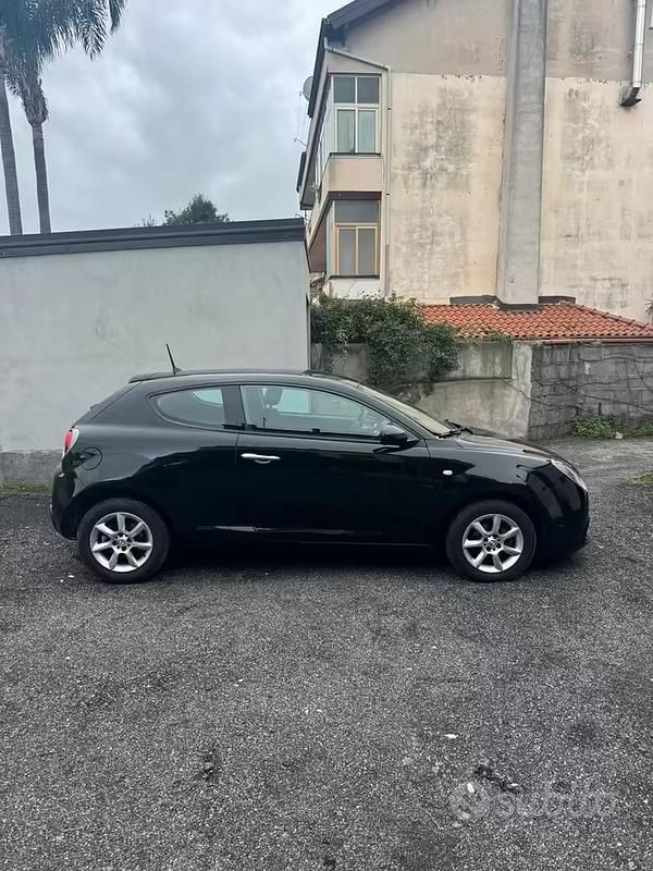 Usata Alfa Romeo MiTo 70 CV (51 kW) 2014 Nero Utilitaria